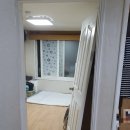 공작마을럭키 | 경첩이 고장난 오래된 목문짝을 ABS도어로 교체했어요(feat.공작마을 럭키아파트 문짝교체비용)