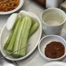 황금부동산 앞 | 만화 속 비주얼 그대로! 대왕 양다리 바베큐가 통째로 나오는 남구로역 "몽골양다리구이" 후기