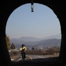 폐선로 위를 달리는 남한강 자전거길 이미지