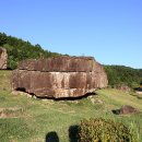 고인돌 조형물 이미지