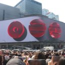 시보미디어 | 2026년, 서울 한복판에 펼쳐진 BTS 미디어 아트! 신세계 본점 핫플 변신