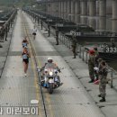 2010년도 슈퍼모델들이 해병대원들과 함께 마라톤을 (서울수복 60주년 기념) 이미지