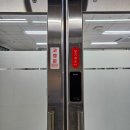 떴다파닭 | 왜요? 제가 새벽에 일어나 방청소 후 일상 포스팅하는 사람으로 보이시나요?