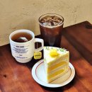 Ruby's레터링케이크전문점 | 연남동 터틀힙 망고케이크 제대로하는 맛집 썸탈때 가기좋은 디저트카페