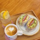 카페70도씨 이미지