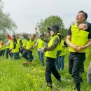 네 바퀴와 함께 동행 이미지