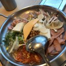 쉐프의부대찌개신대점