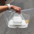 레이지키친 | 망원동 수제버거 맛집 레이지오프 더블치즈버거 쉬림프버거 포장 후기
