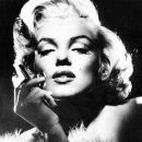 코코 샤넬(Coco Chanel) 이미지