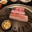 유남주(돼지구이전문점) 이미지