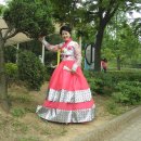 장미한복 이미지