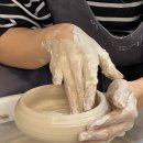 도예(손작업과 물레성형) 이미지