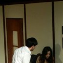 연극 두 여자 이미지