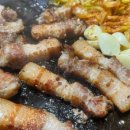 생통삼겹살 이미지