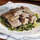 소고기 수육 양지 소고기 수육 소스 부위 요리 이미지