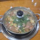 부대찌개마을 | 혼밥러 감동시킨 밑반찬 무한리필! 원주 단구동 ‘부대찌개 마을’ 부대찌개 후기
