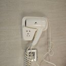 한국정책방송원건너편 | 위치 좋은 나트랑 시내 호텔 추천 르모어 트리플룸 조식 수영장