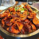 백제미용타운 | 족발의 비밀스러운 여정: 돼지 발에서 국민 별미로 거듭난 전설
