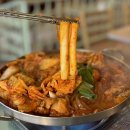 통큰닭집 | 부천 신중동 맛집 먹자골목 닭볶음탕 동명닭집 신중동직영점 레트로 감성 반주 메뉴