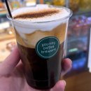 바우뫼로 | 양재역 카페 유어마이커피 브루어스 아인슈패너 맛집 내돈내산 후기