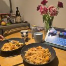 씨이오 | [런베뮤 잠실점] 런던에서 친구가 된 두 여자, 드디어 런베뮤에 가보다! (feat. 맛 후기, 솔직한 감상)