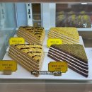 수케이크 | [전주디저트카페]전주에서만 맛 볼 수 있는 파블로바 케이크 오늘머랭 후기!