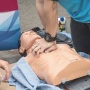 CPR(심폐소생술) 방법과 오해, 자격증 없는데 해도 될까? 이미지