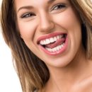 서울화이트에스(S)치과의원 | 결혼식 D-30, 드레스보다 먼저 챙겨야 할 게 있습니다 — 웨딩 치아미백 완전 정복