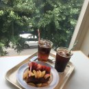 에브리데이 | 연남동 프렌치토스트 맛집 찾았다! 에브리데이해피벌스데이 내돈내산 후기 🍞🍑