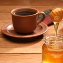 기침 치료에 꿀 플러스 커피가 스테로이드를 능가합니다 이미지
