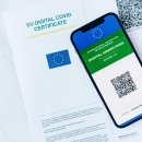 스마트폰 하나면 생활이 편리해 이미지