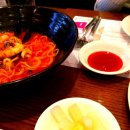 세레브(CELEB) | 토마토 소스가 맛있는 롯데몰 맛집 세레브 데 토마토!