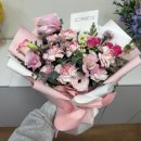 유정프라자 앞 | [화성/봉담] 꽃블리 화성봉담점 | 봉담꽃집 추천, 미감 좋은 24시 꽃집 어버이날·졸업식 꽃다발
