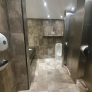 공용화장실 이미지