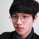 둥근안경 이미지