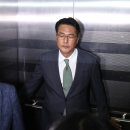 유유히