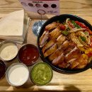 누구나홀딱반한닭 길동역점 이미지