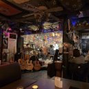 하모니카 (연주자) | 이태원 재즈바 겨울밤의 낭만, 가까이 보는 음악 ‘뮤아트(MU_ART)’ 솔직 후기