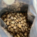 AA10-2 | 피코크 리미티드 로스트 #14 : 케냐 은구루에리 AA TOP 후기