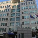 신한은행 횡단보도 앞 이미지