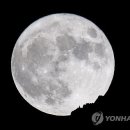 FULL MOON 이미지
