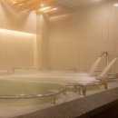 송도온천탕 | 피부가 다르다 는 말 나오는 곳… 993m에서 솟은 천연 해수온천