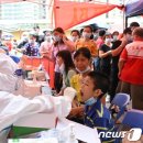 中, 델타(인도) 변이 확산으로 광저우 봉쇄…수백편 결항 일부 거리는 가구당 1명만 생필품을 사기 위해 외출이 허용 이미지