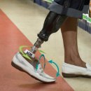 중앙의지보조기 이미지