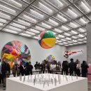 현대인-아름다운 꿈 | 삶과 죽음의 경계에서 피어난 예술: 데이미언 허스트 개인전 후기 🎨