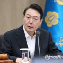 이준석 &#34;尹 출국하면 또 무리수 둘 듯…윤리위 제명?&#34; 이미지