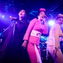 복을 파는 유랑 악단 이미지