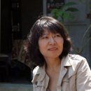 버스정류장 옆 이미지