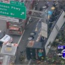 Carnage on I-95 After Crash Rips Bus Apart 이미지