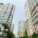 브라운스톤 앞 버스정류장 이미지